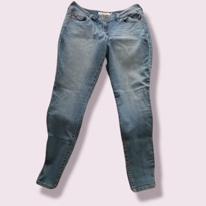 TORRID First at Fit Light Wash Skinny Jeans Jeggings 14R